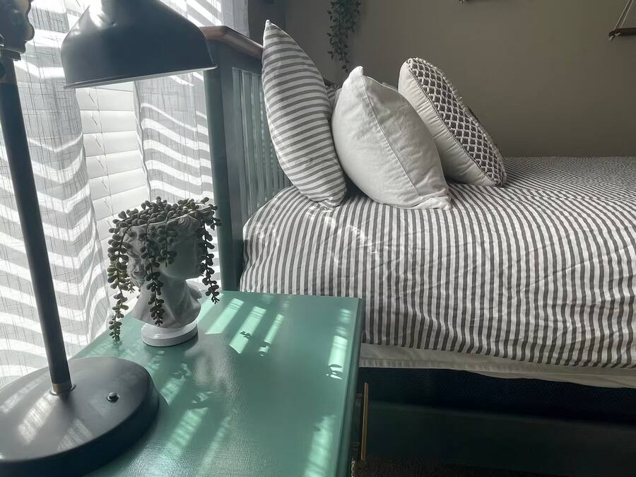 Evergreen Room, photo 2 of 16
