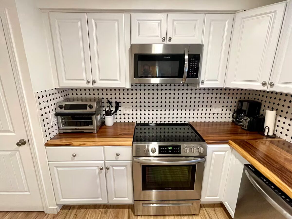 Morocco Room, photo 8 of 13