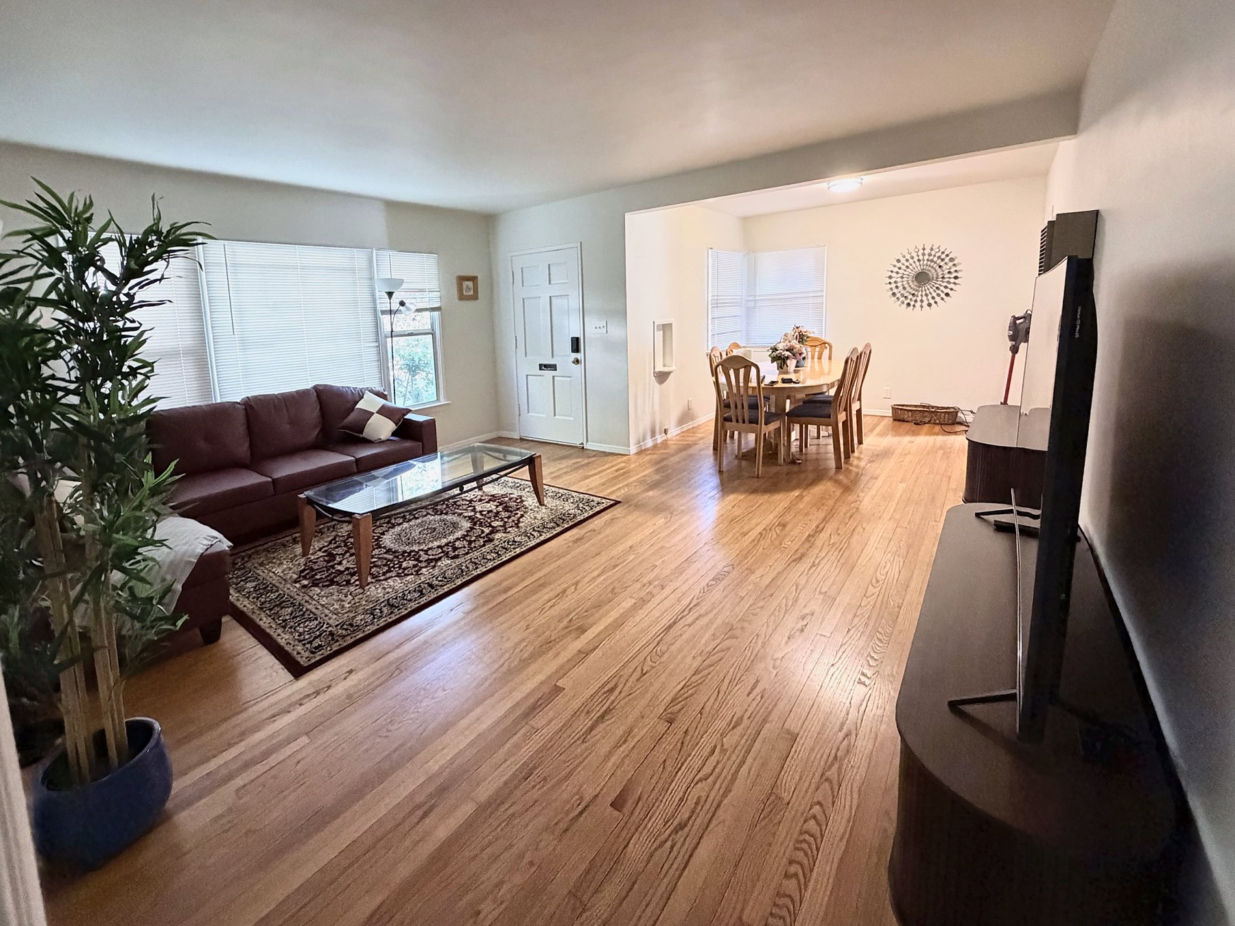 Furnished 2BR Home · Near JPL, photo 6 of 17
