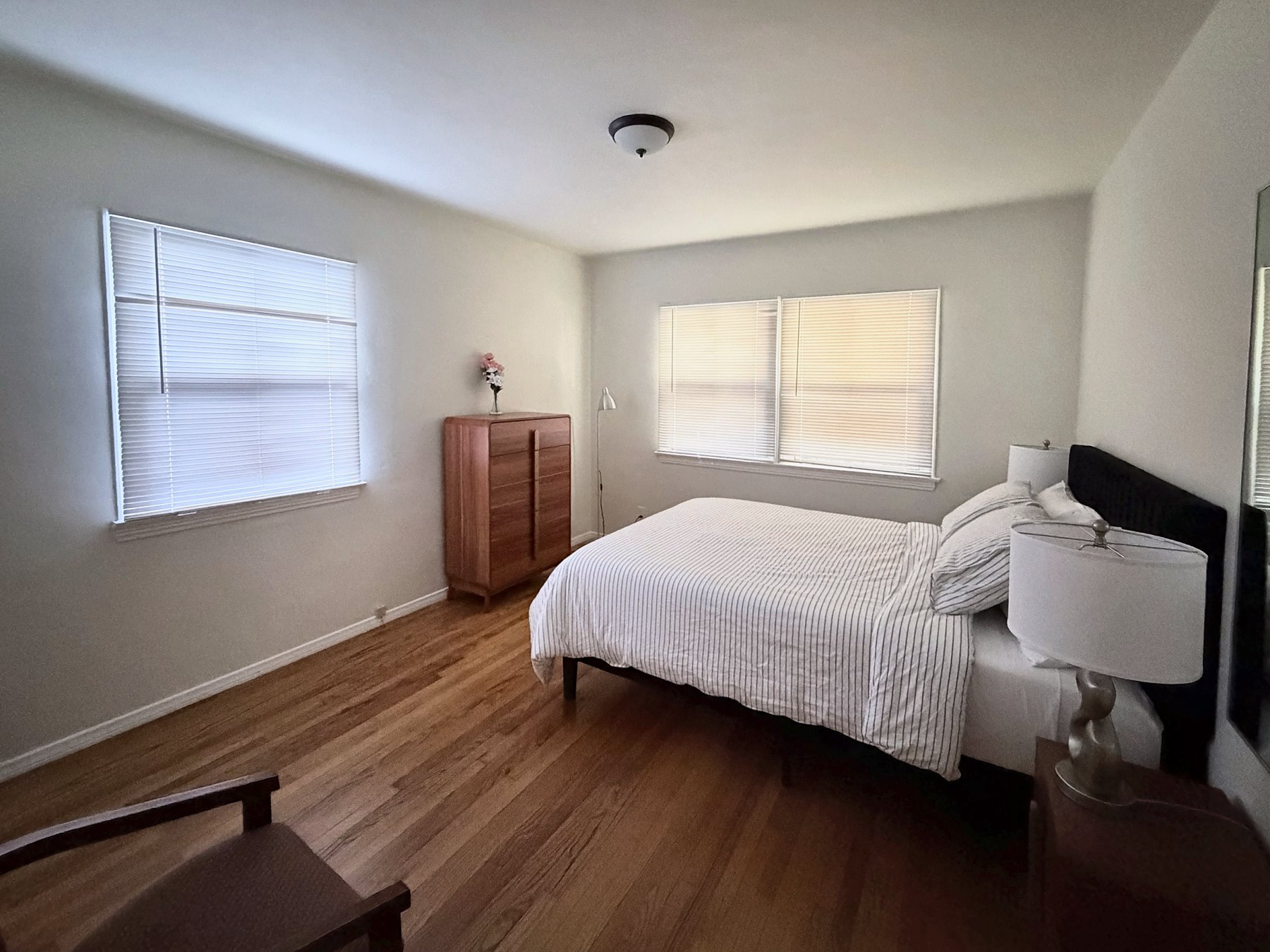 Furnished 2BR Home · Near JPL, photo 2 of 17